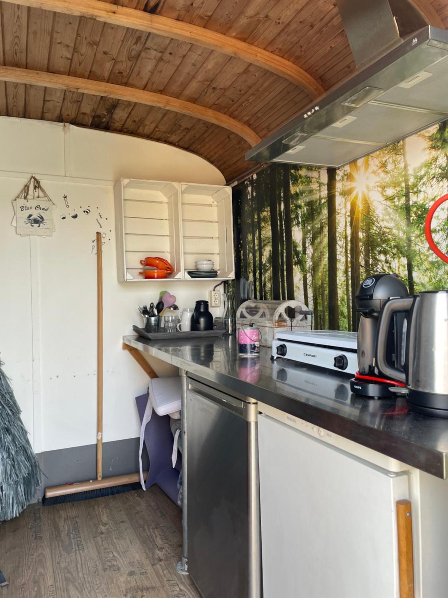 ホテル Luxe Yurt カウデーケルケ エクステリア 写真